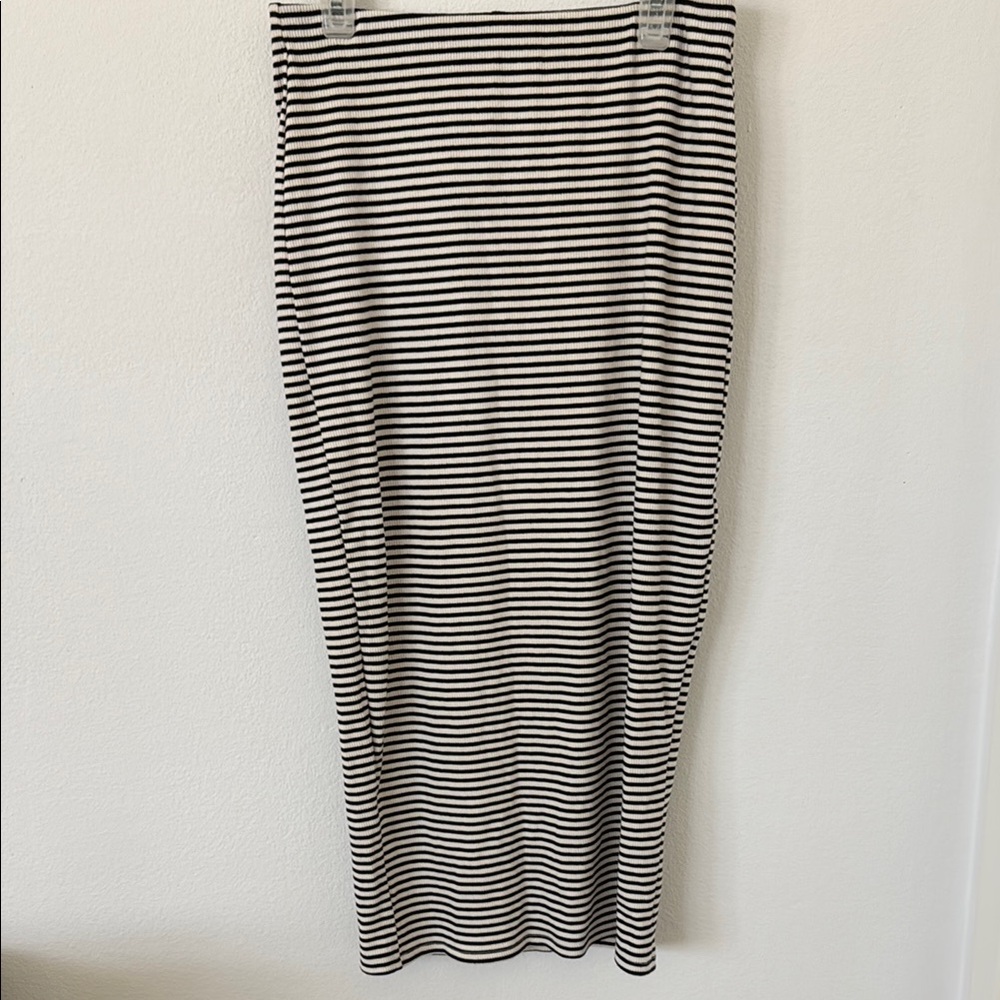 Black & White Striped Tube Skirt